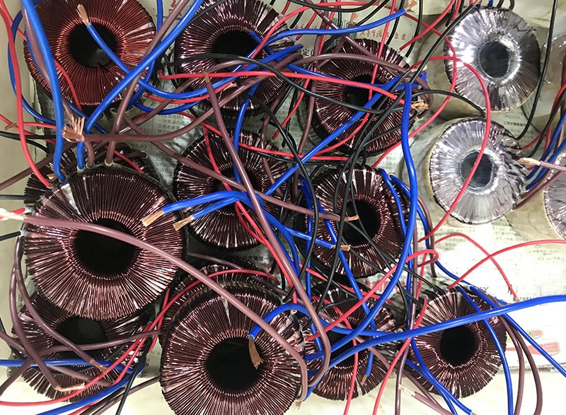 系列環(huán)形變壓器